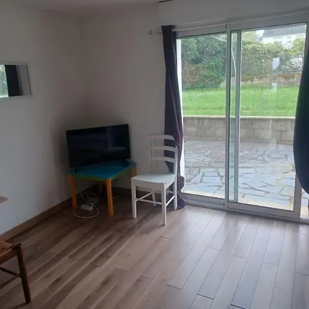 Studio Calme Et Lumineux, Terrasse Ensoleillee 1 Apartmán